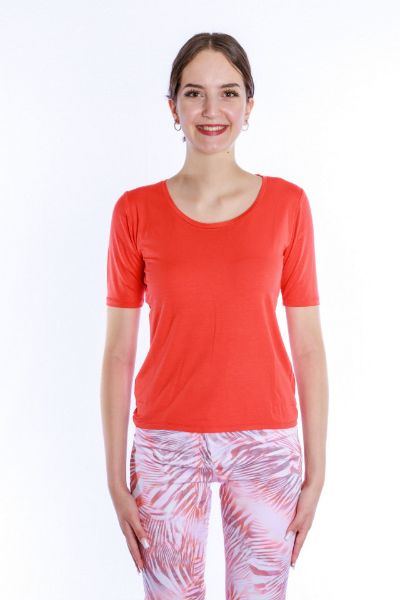 Agrandir l'image de Tall T-Shirt à Manches Courtes et Col Rond Image de Tall T-Shirt à Manches Courtes et Col Rond