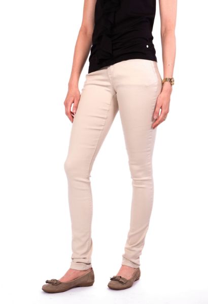 Agrandir l'image de Wonderjeans skinny L38 pouces, couleur unie Image de Wonderjeans skinny L38 pouces, couleur unie