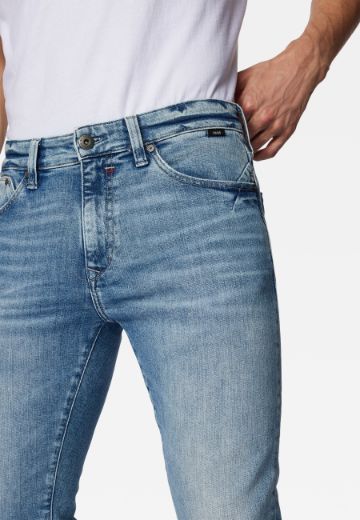Picture of Tall Mavi Jeans James Skinny Fit L36 & L38 Inch, light sky blue ultra move