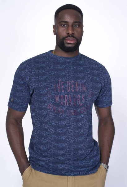 Agrandir l'image de T-Shirt Allover Print Image de T-Shirt Allover Print