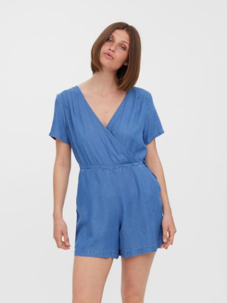 Agrandir l'image de Vero Moda Tall Liliana Combishort Tencel Denim, denim bleu moyen à pois Image de Vero Moda Tall Liliana Combishort Tencel Denim, denim bleu moyen à pois