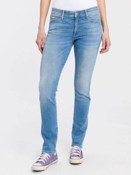 Agrandir l'image de Tall Jeans Femme Anya Slim Fit Longueur 34 & 36 pouce, bleu clair délavé Image de Tall Jeans Femme Anya Slim Fit Longueur 34 & 36 pouce, bleu clair délavé