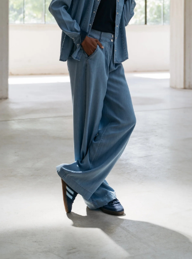 Picture of Tall Wide ladies' Trousers Tencel extra long, blue
