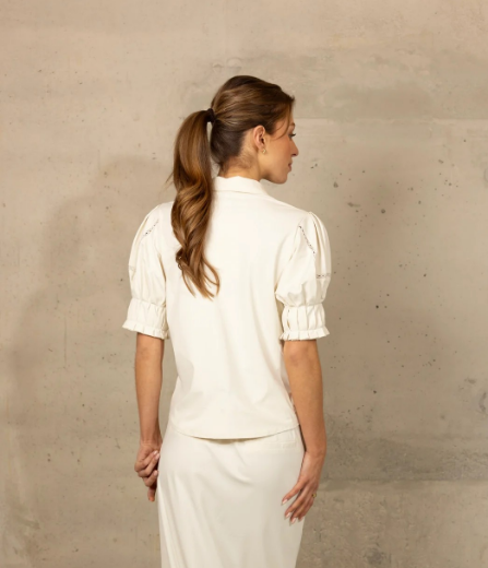 Bild von Tall Damen Kurzarm Bluse Stickerei, salt