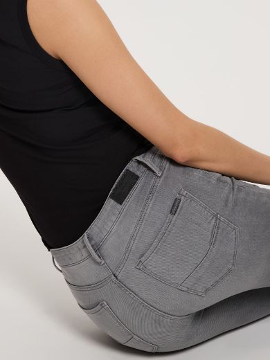 Image de Tall Femmes Jeans Alan Skinny Fit Longueur 34 & 36 Pouces, gris