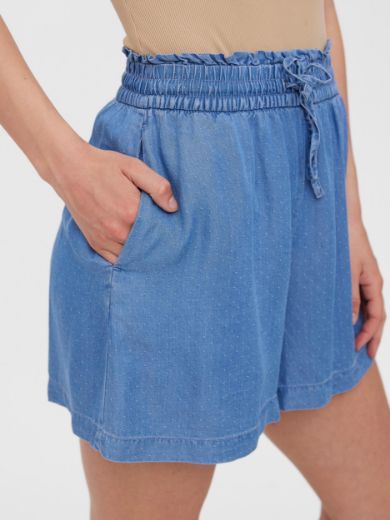 Image de Vero Moda Tall Liliana Short Jeans Tencel, pois bleu moyen