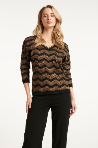 Picture of Women Zig-Zag Fine Knit Top Black Gold Lurex