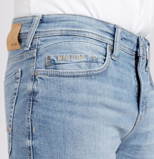 Image de Tall Hommes Jeans Ben Straight Leg Loose Fit Longueur  L38 Pouces, bleu clair