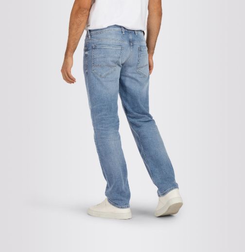 Image de Tall Hommes Jeans Ben Straight Leg Loose Fit Longueur  L38 Pouces, bleu clair
