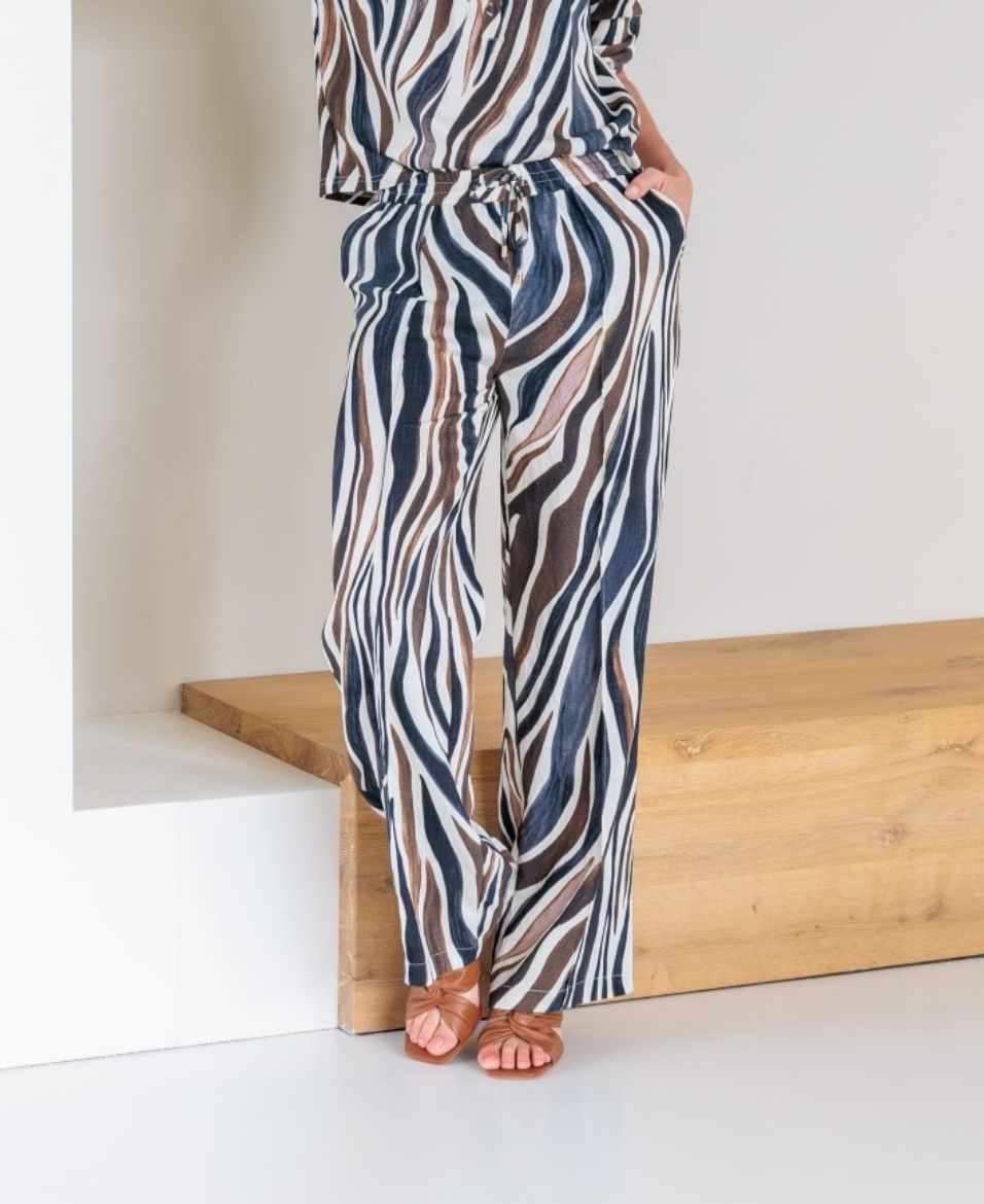 Picture of Tall Women Summer Trouser Zebra Print Woven
